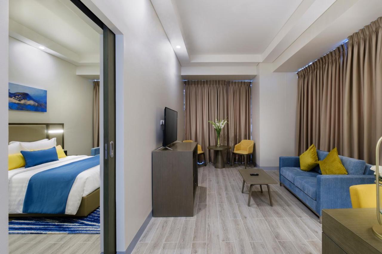 Savoy Hotel Mactan Lapu-Lapu City Zewnętrze zdjęcie